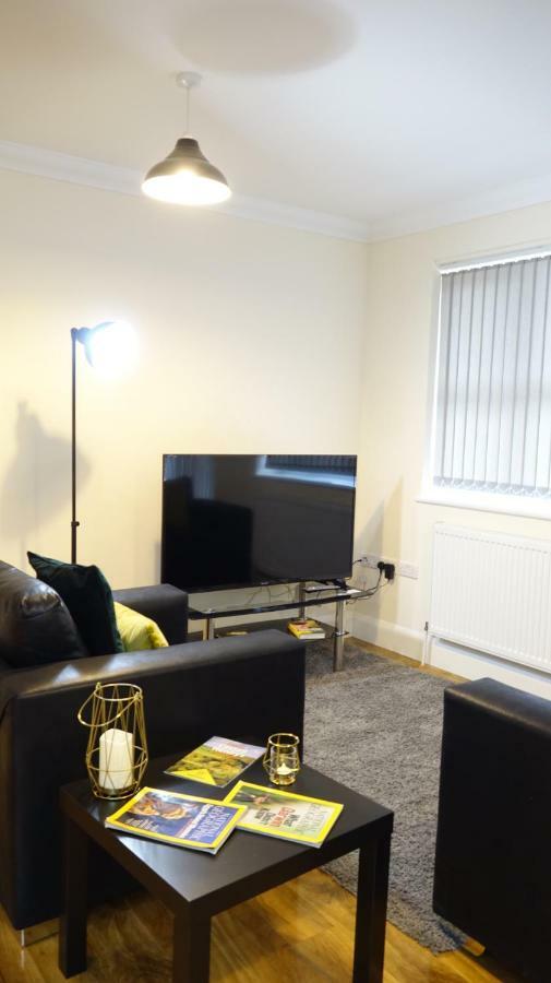 Ashford  Luxury 2 Bed 2 Bath - Free Parking - 5Min To Airport - Sleeps 6 아파트 외부 사진