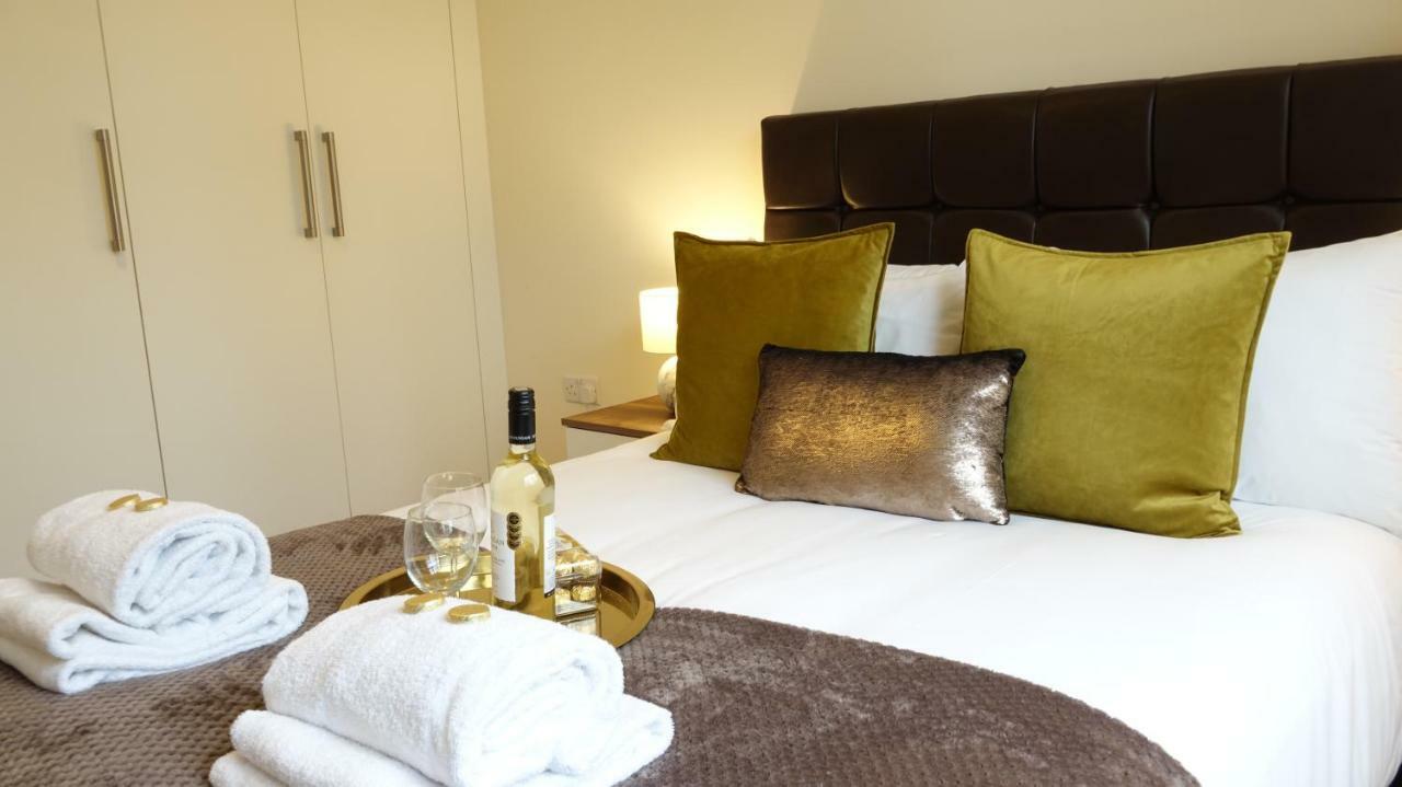 Ashford  Luxury 2 Bed 2 Bath - Free Parking - 5Min To Airport - Sleeps 6 아파트 외부 사진