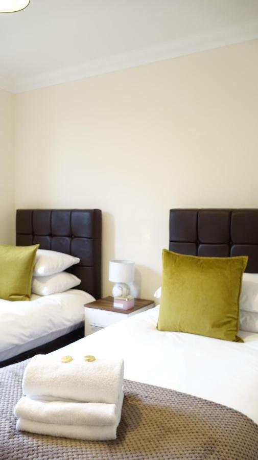 Ashford  Luxury 2 Bed 2 Bath - Free Parking - 5Min To Airport - Sleeps 6 아파트 외부 사진