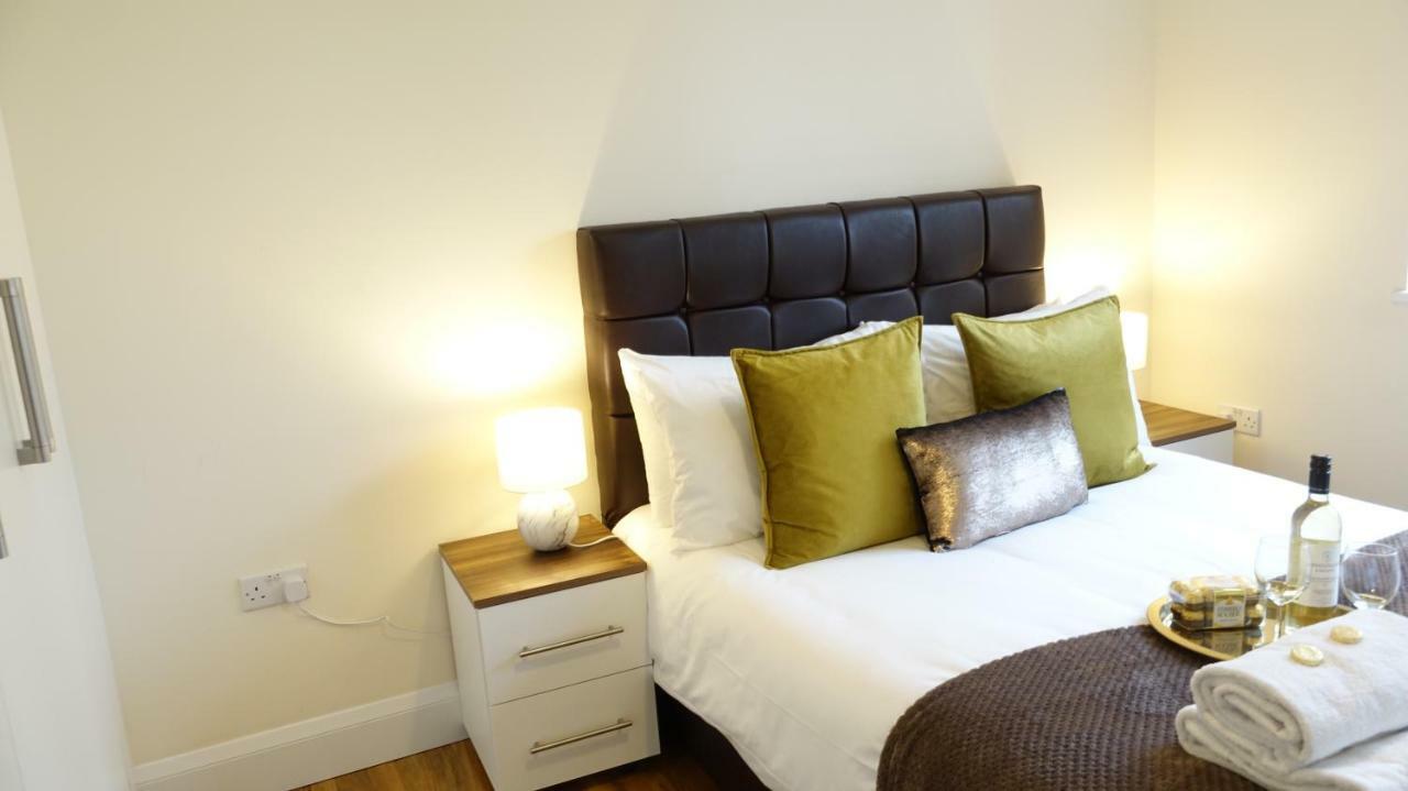 Ashford  Luxury 2 Bed 2 Bath - Free Parking - 5Min To Airport - Sleeps 6 아파트 외부 사진