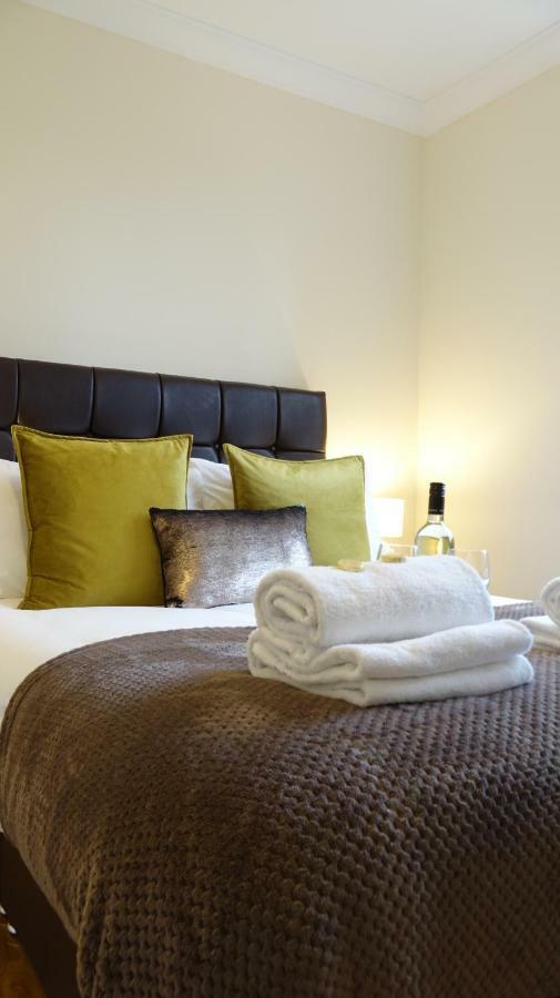 Ashford  Luxury 2 Bed 2 Bath - Free Parking - 5Min To Airport - Sleeps 6 아파트 외부 사진